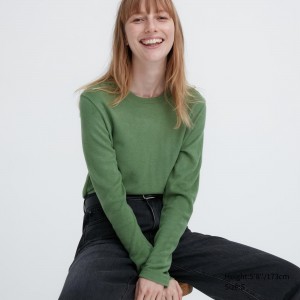 Green Uniqlo Heattech Fleece Crew Neck Long Sleeved Thermal Top | SPIRX-8023
