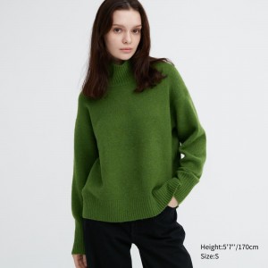 Green Uniqlo Souffle Yarn High Neck Jumper | QKHIT-9083