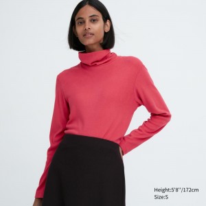 Red Uniqlo Heattech Fleece Turtleneck Long Sleeved Thermal Top | EPCON-8069