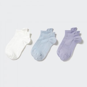White Uniqlo Ankle Sports Socks Three Pairs | TRPKU-8469